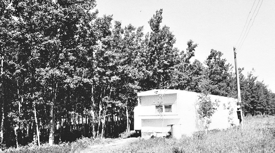 Sisters' trailer in Hawk Hills