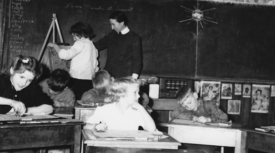 Sister Rosemarie Hudon and students